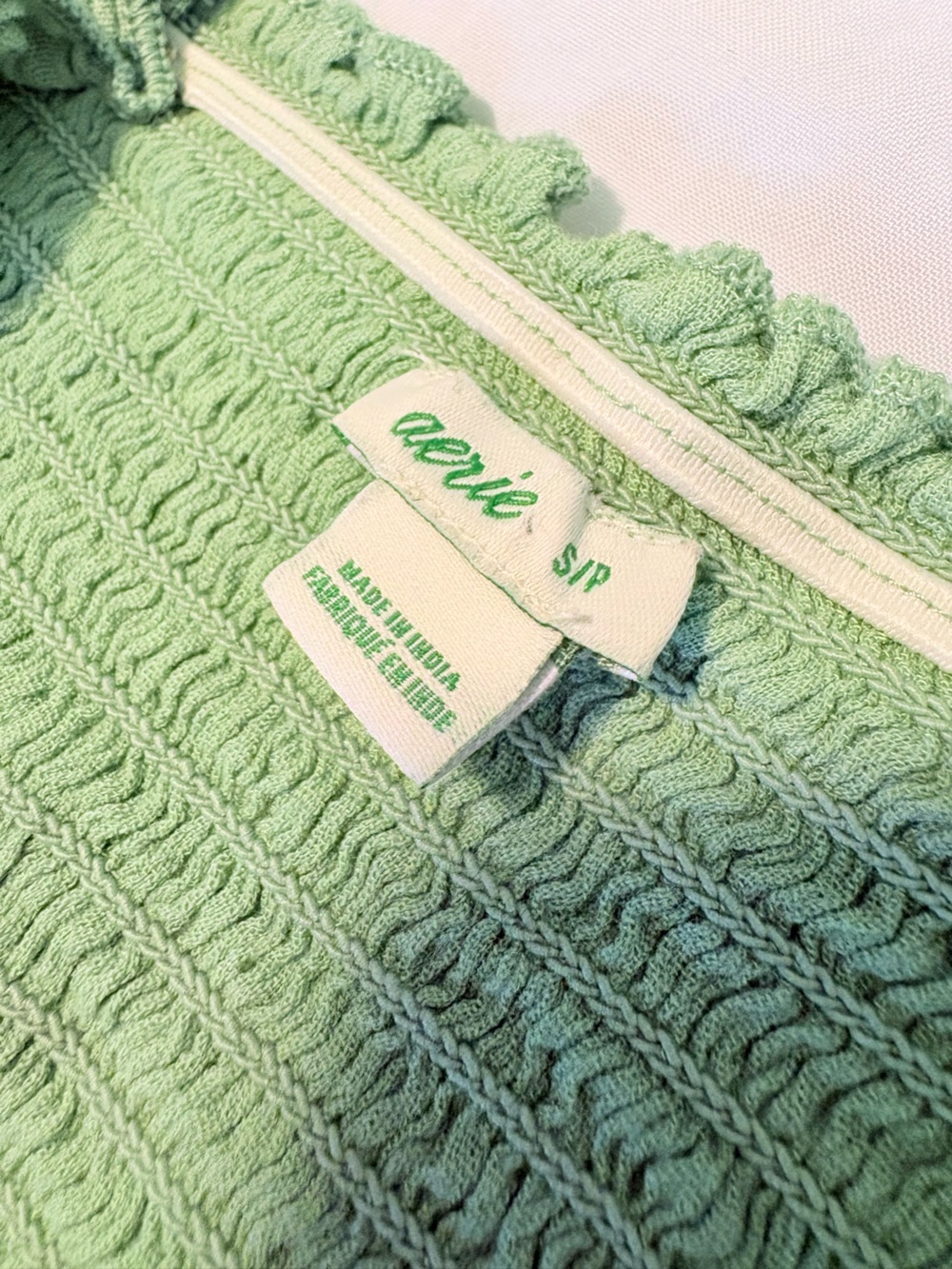 Aerie Green Smocked Crop Top Ruffle Strap - Picture 4 of 6